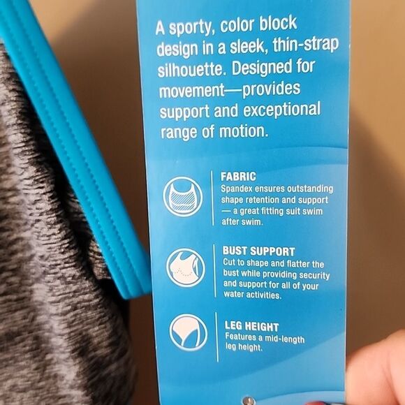 Speedo one piece swimsuit 🩱 NWT - Picture 4 of 4